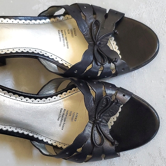 Naturalizer Black Leather Upper Heel Shoes Women's Size 10.5 - Picture 5 of 13